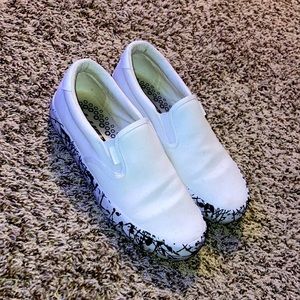 Mid condition, no tags, no box. only warn a couple times. no stains